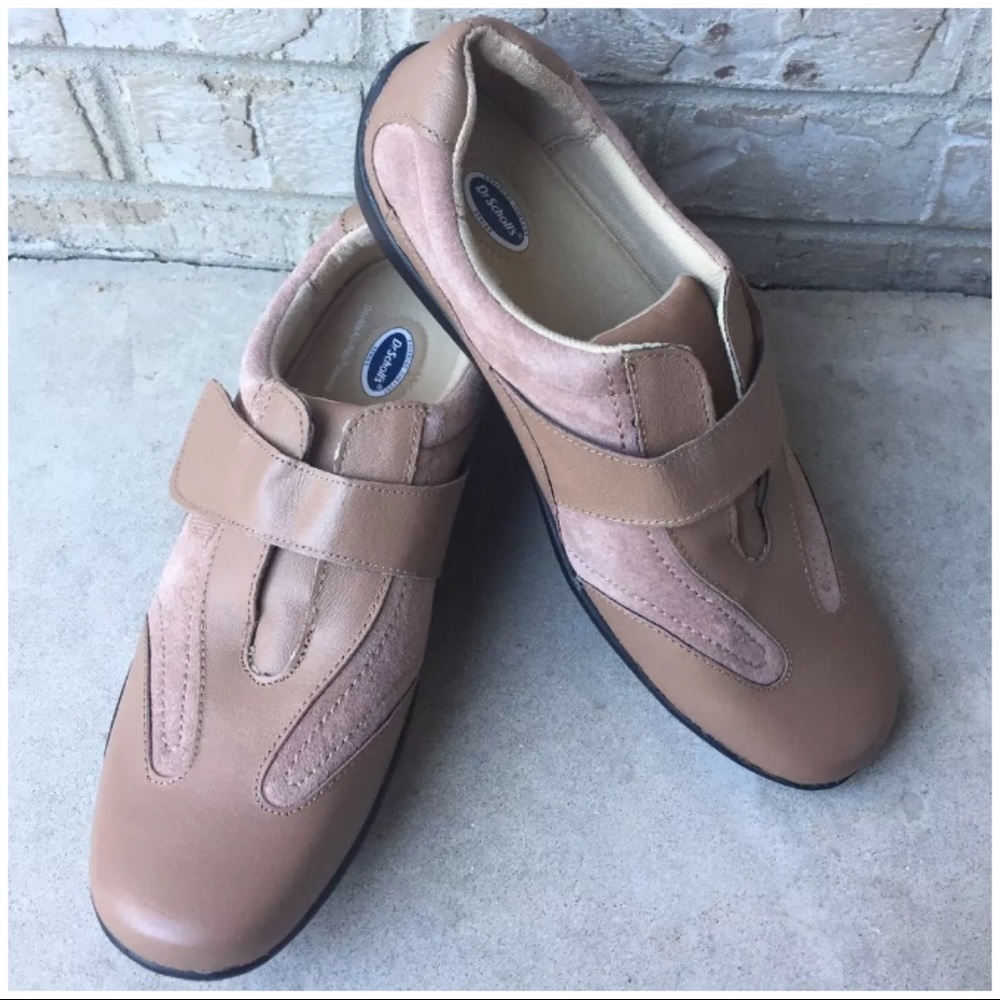 Dr Schools Slip On Comfort Leather/Suede Size 8.5 🌸